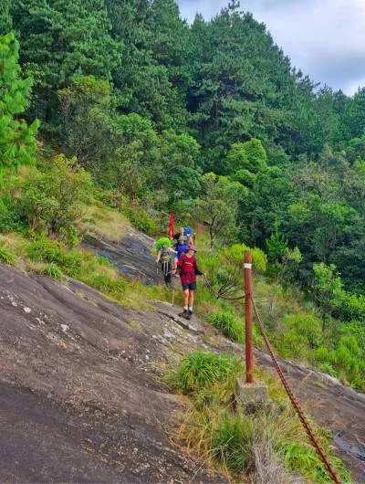 magoebaskloof crossing with chains
